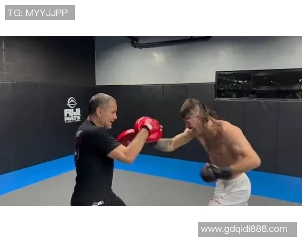 前UFC冠军阿尔加麦恩·斯特林质疑洛佩斯取得冠军战